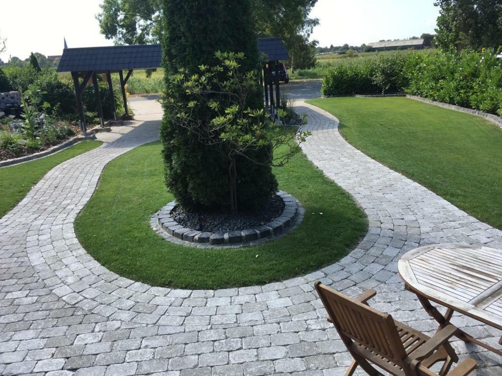 Ferienwohnungen In Времен Екстериор снимка